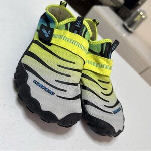 UBFEN Mens Womens Water Shoes Aqua Beach Sports Quick Dry Barefoot  Sz 7/37 GW4